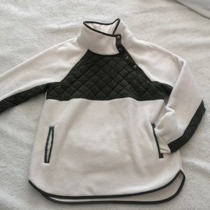 Abercrombie & Fitch pullover